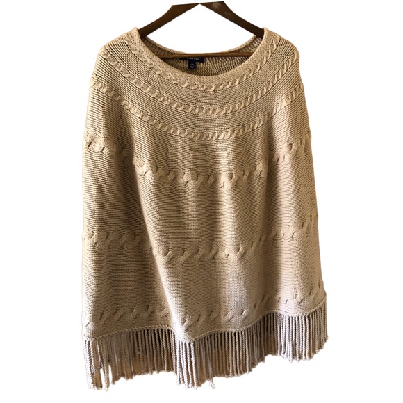 Land's End Wool Blend Cable Knit Poncho/Cape with Fringe. Large - Picture 1 of 12